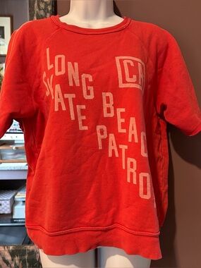 Retrobrand Red 'Long Skate Beach Patrol' Graphic Sweatshirt short sleeve xs